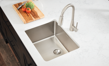 Elkay Lustertone Iconix<sup>®</sup> Sink ELUHH2115TPD Sink & LKAV4032LS Faucet